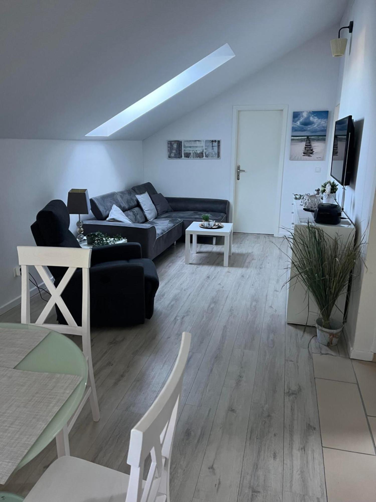 Ferienwohnung Voelker Häven Esterno foto